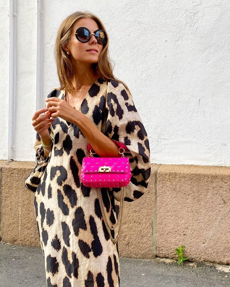 Baby, it's SUPER HOT outside: Αυτά τα oversized κομμάτια θα είναι οι απόλυτοι σύμμαχοί σου από εδώ και στο έξης - εικόνα 1
