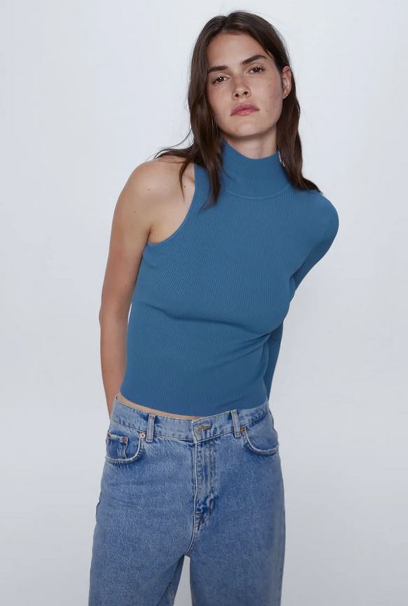 Get the look: Η Kendall Jenner φόρεσε το τέλειο τοπ με έναν ώμο και εμείς σου βρήκαμε 6 σχέδια με έκπτωση - εικόνα 6