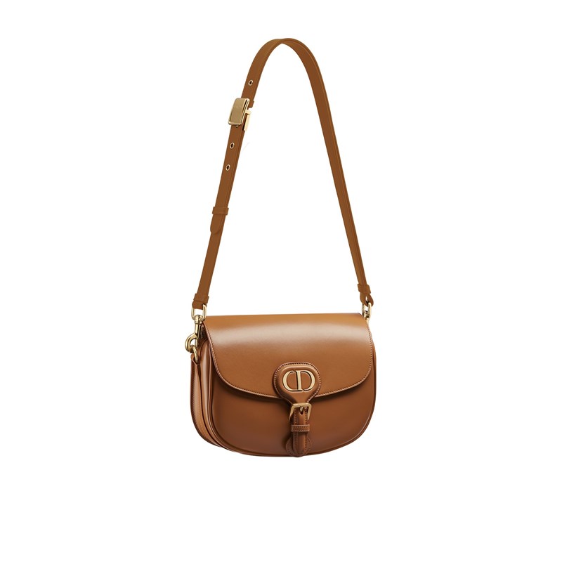 Bobby bag: Η νέα τσάντα του οίκου Dior - εικόνα 6