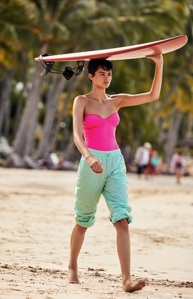 To sporty look γίνεται ultra sexy (9 μοναδικά beachwear) - εικόνα 7