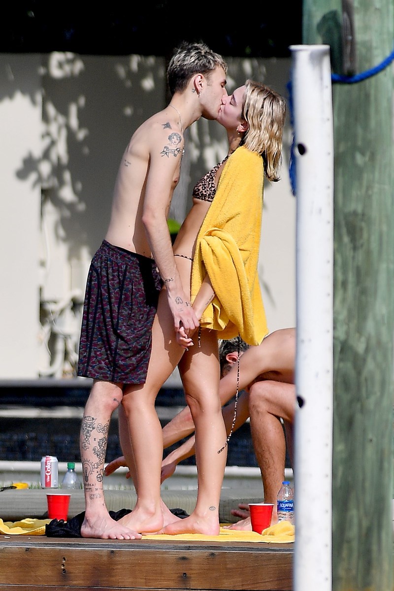 Dua Lipa & Anwar Hadid: Είναι το πιο stylish ζευγάρι της showbiz; - εικόνα 2