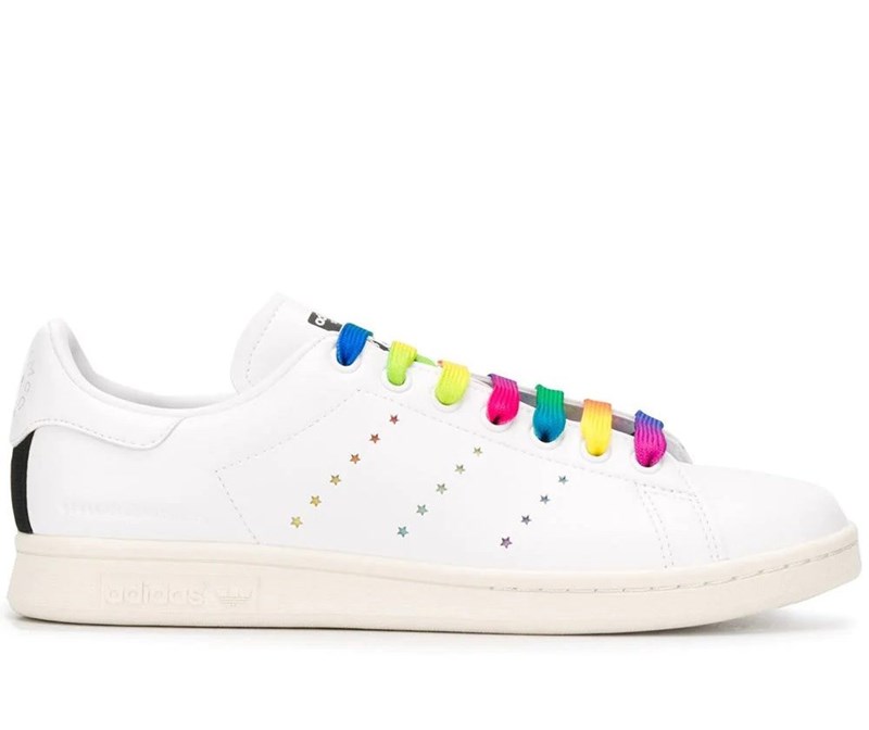   Sneaker, Adidas.