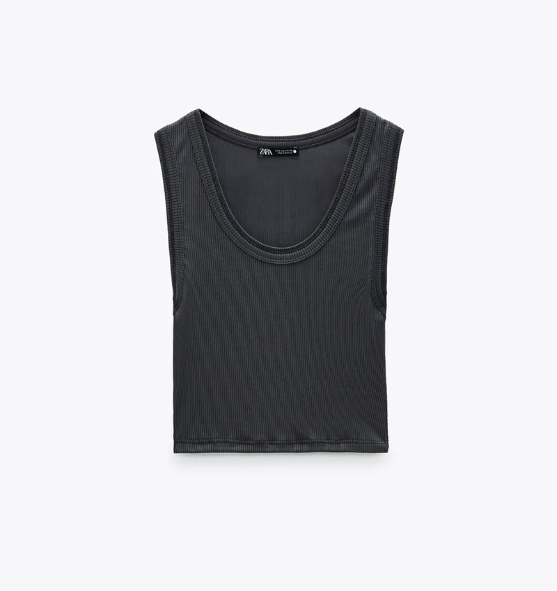 Ένα cropped top δεν είναι ποτέ αρκετό! Ιδού 8+1 Zara σχέδια που θα απογειώσουν το στυλ σου - εικόνα 5