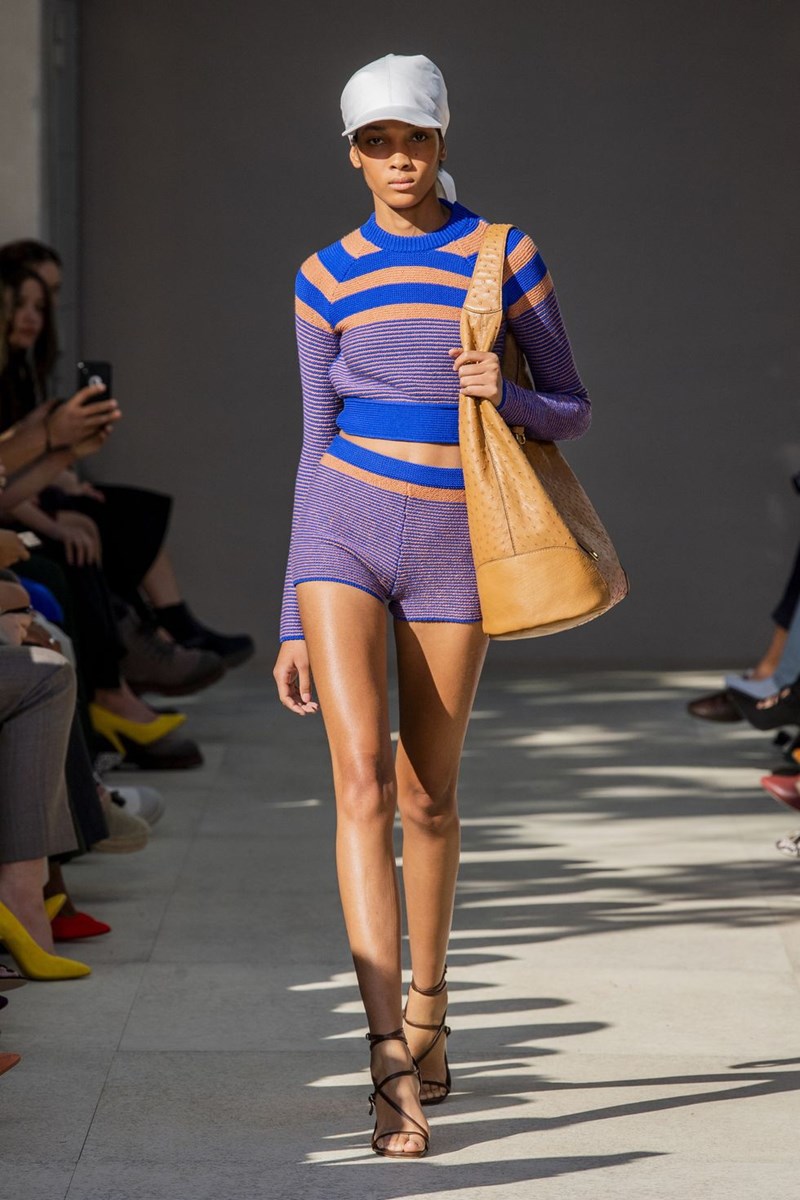 (Super!) Hot Right Now: Τα καυτά σορτσάκια είναι τάση φέτος και αν δεν τα βάλεις τώρα, τότε πότε; - εικόνα 5