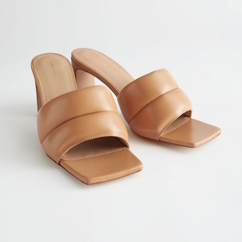 July Essentials: Φτιάξαμε την γκαρνταρόμπα του μήνα με όλα τα απαραίτητα - εικόνα 3