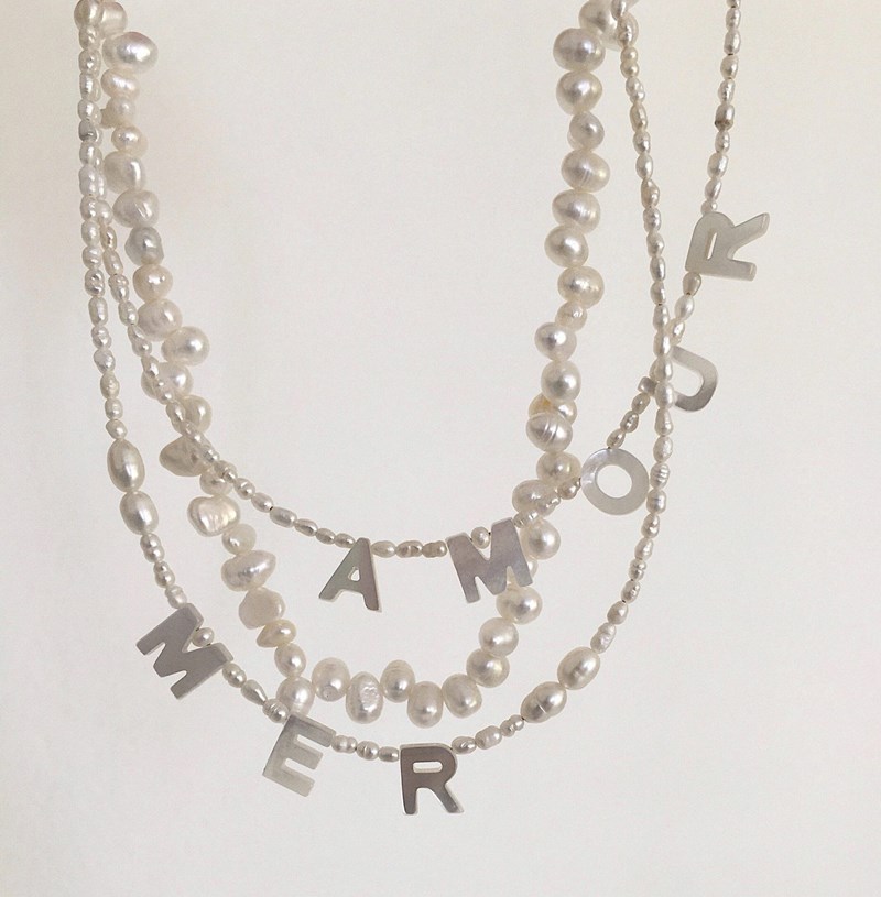 Trend Alert: Τα κοσμήματα που έχουν κάτι από καλοκαίρι - εικόνα 1