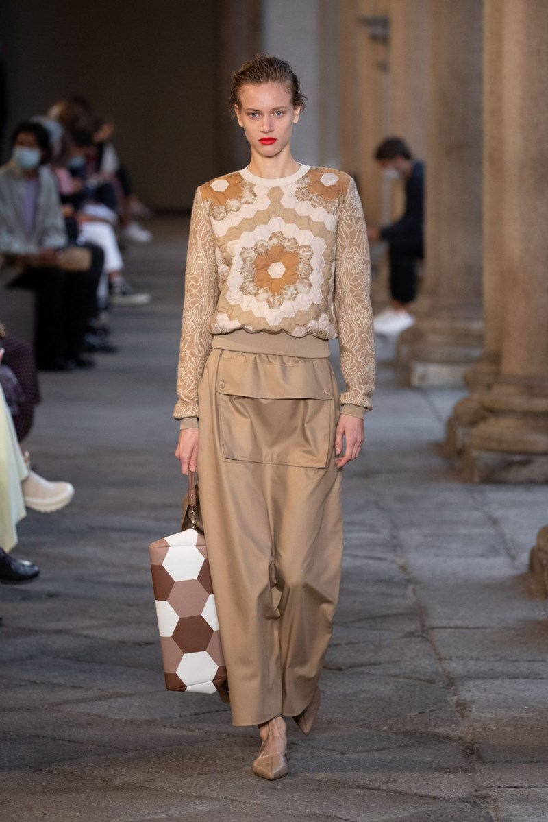 Το show του οίκου Max Mara στην Εβδομάδα Μόδας του Μιλάνου - εικόνα 3