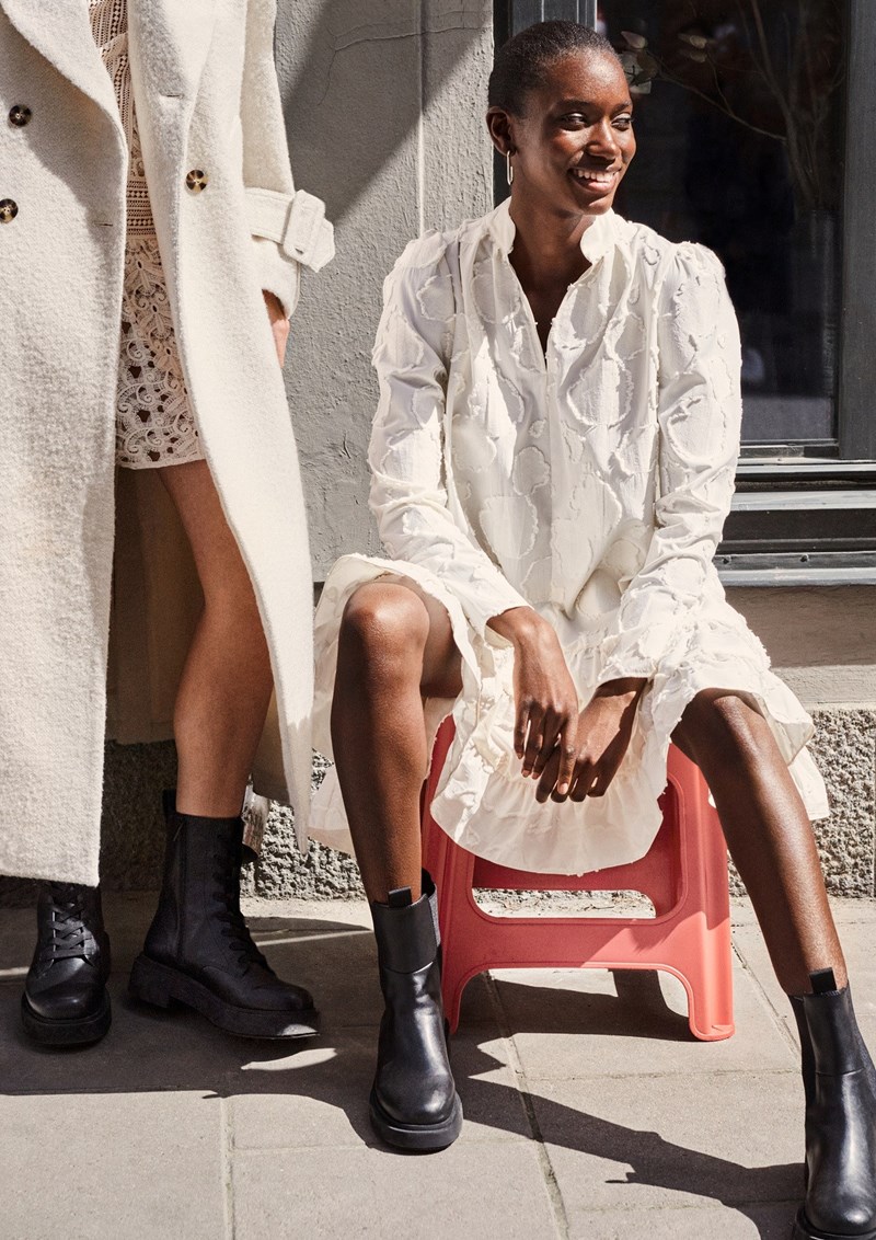 Με τη νέα συλλογή της H&M θα κάνεις τις πιο stylish εμφανίσεις του φθινοπώρου - εικόνα 1