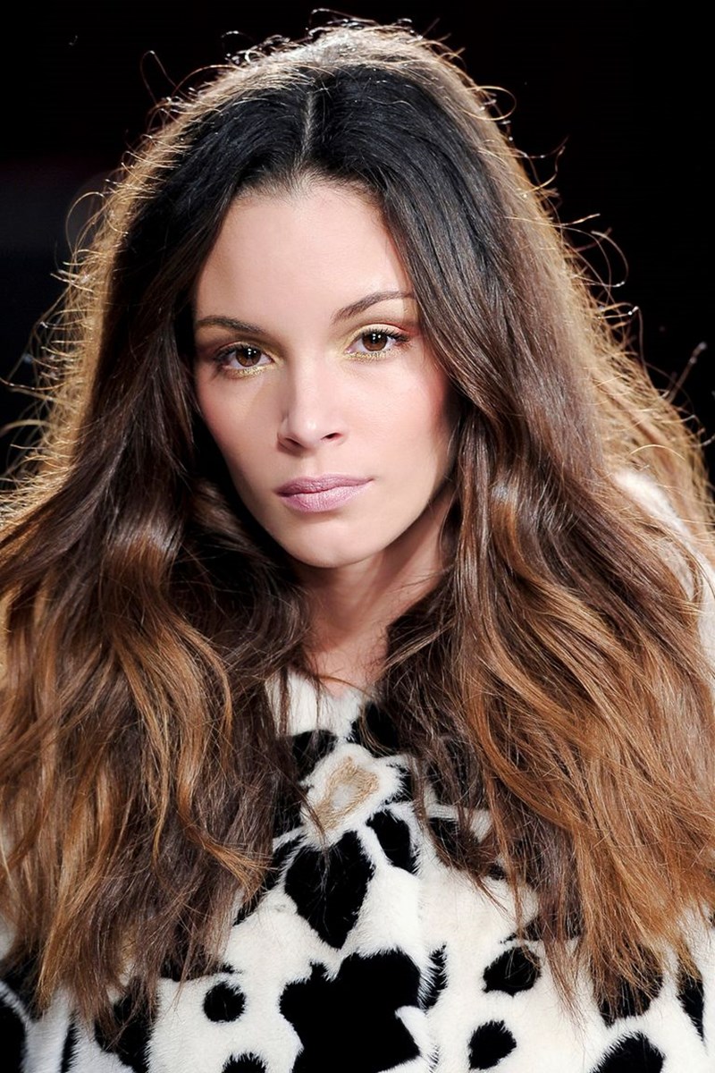 Μακριά μαλλιά; 7 hairstyling για να έχεις κάθε μέρα άλλο λουκ - εικόνα 2