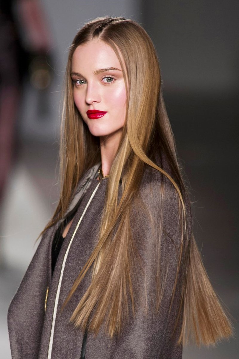 Μακριά μαλλιά; 7 hairstyling για να έχεις κάθε μέρα άλλο λουκ - εικόνα 3