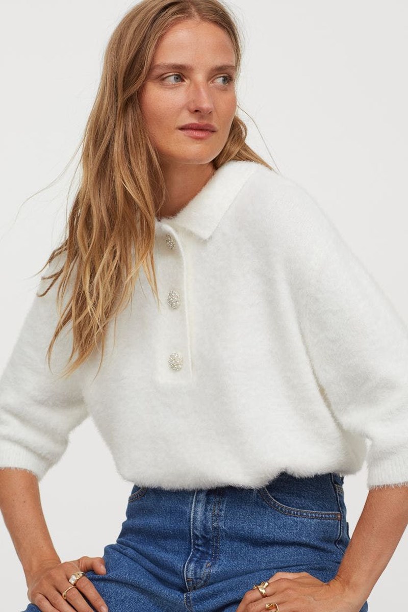 Αυτό είναι το πιο δημοφιλές knit top της σεζόν. Το έχεις; - εικόνα 4