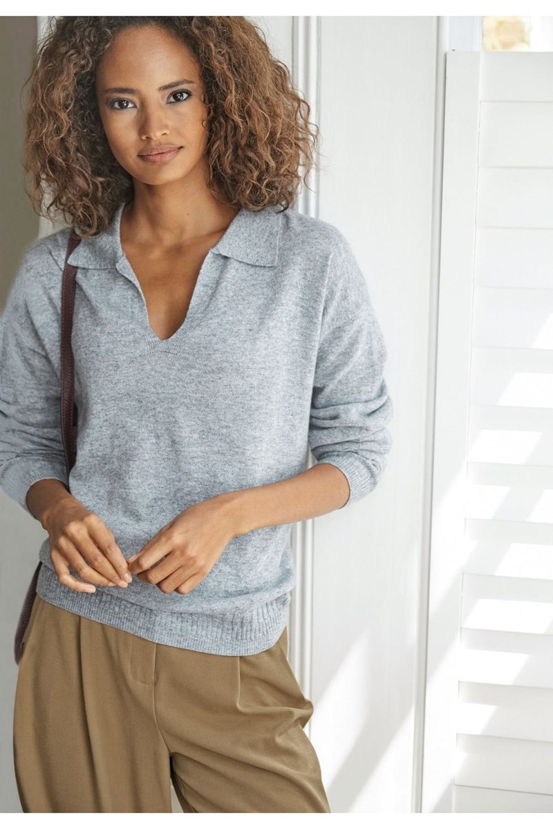 Αυτό είναι το πιο δημοφιλές knit top της σεζόν. Το έχεις; - εικόνα 6