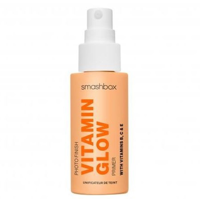 Primer με βιταμίνες Photo Finish Vitamin Glow, της Smashbox.