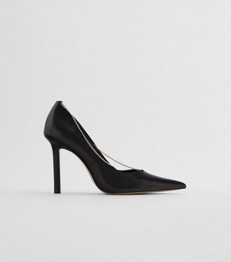 Γόβα με αλυσίδα, Zara.