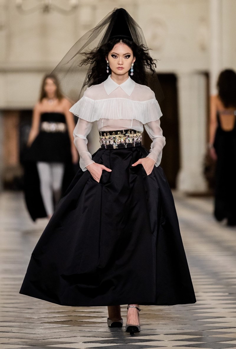 H Métiers d’art collection 2020/21 του οίκου Chanel - εικόνα 11