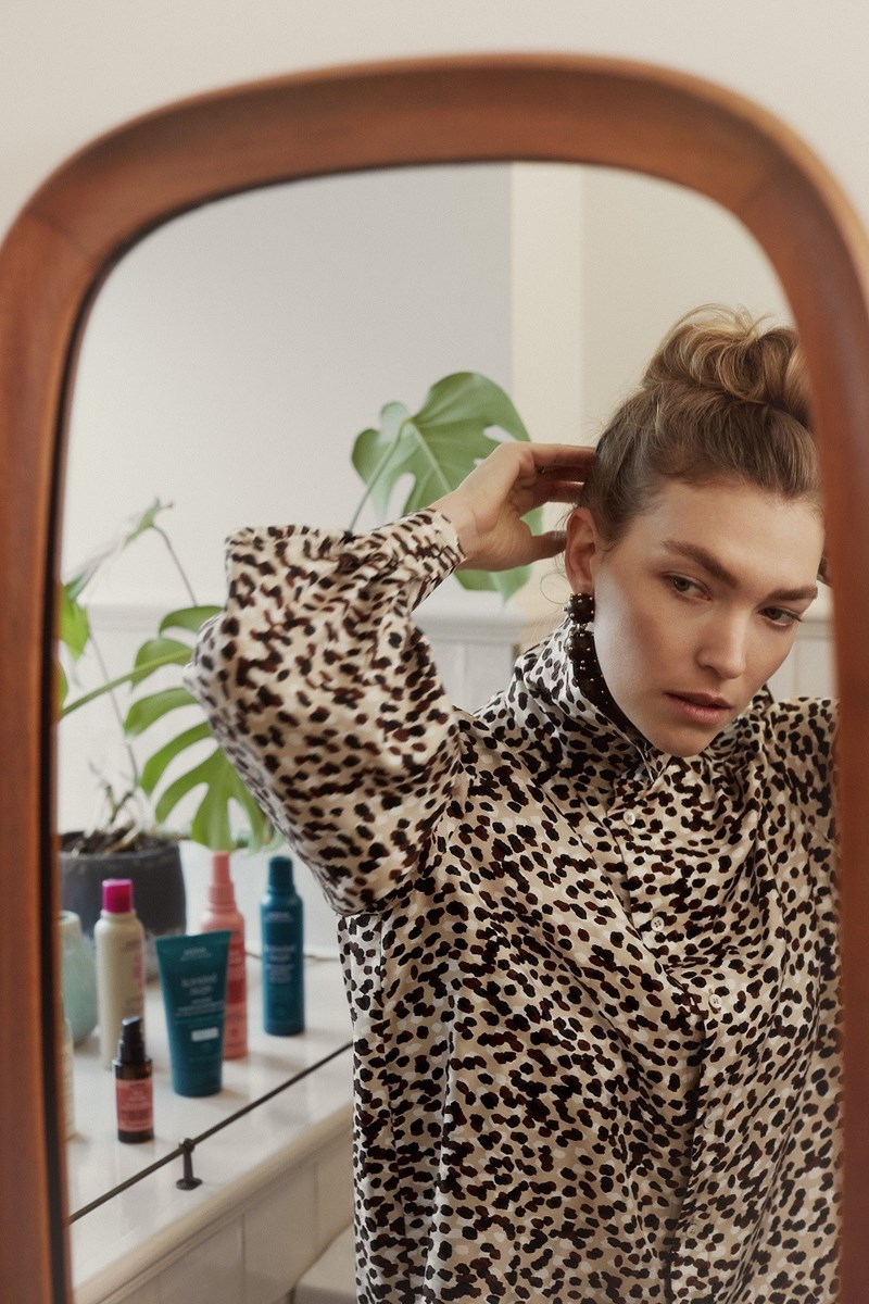 H Arizona Muse λατρεύει αυτό το brand για την περιποίηση των μαλλιών της (μάθε το γιατί) - εικόνα 1