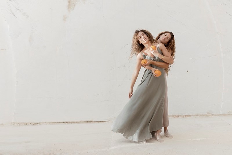 Απόλαυσε το 5ο φιλμ για το νέο άρωμα Korres Cashmere Kumquat - εικόνα 1