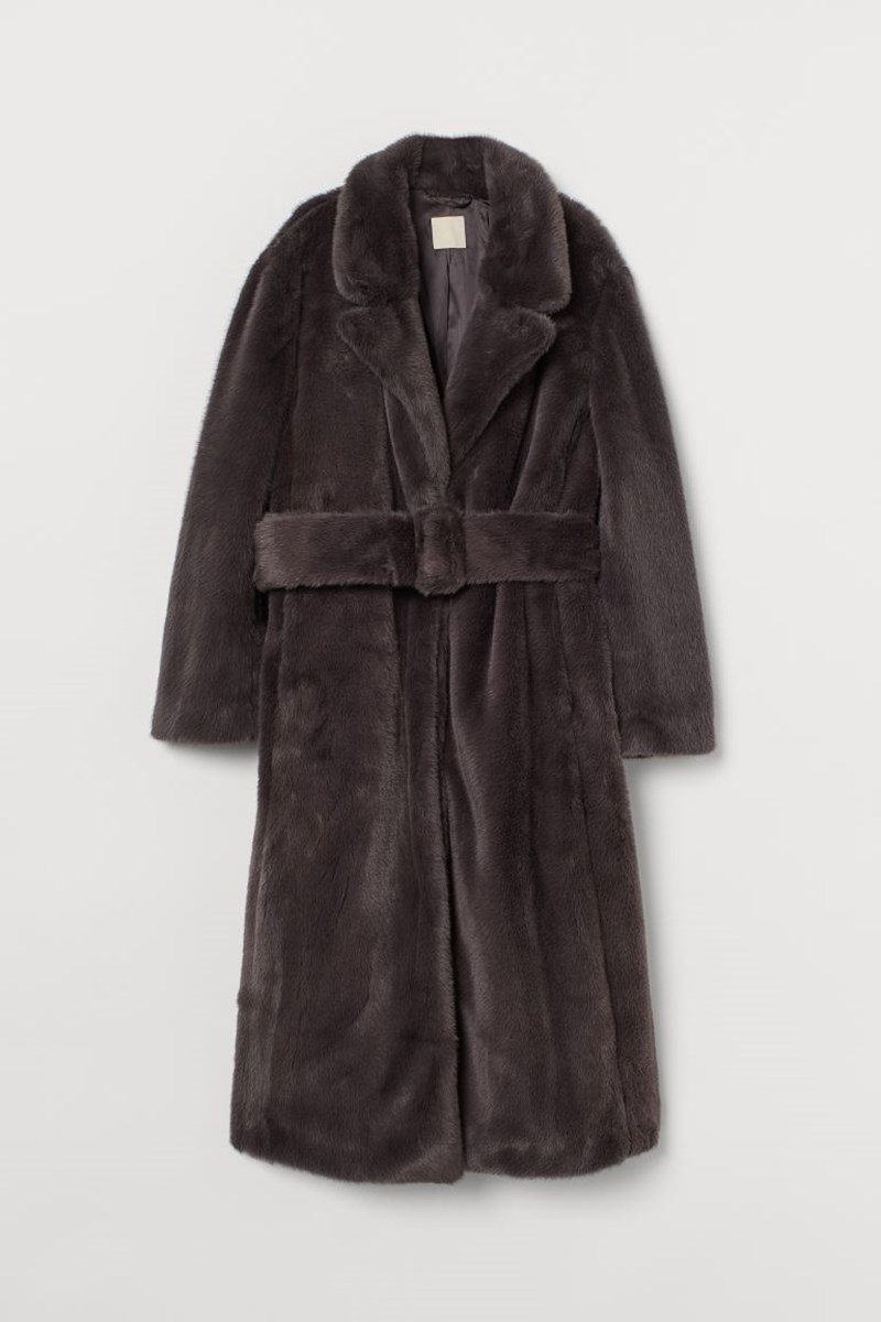 12+1 εκπτωτικά κομμάτια από Zara, H&M και Stradivarius που δεν υπήρχε περίπτωση να μείνουν έξω από το καλάθι μας - εικόνα 3