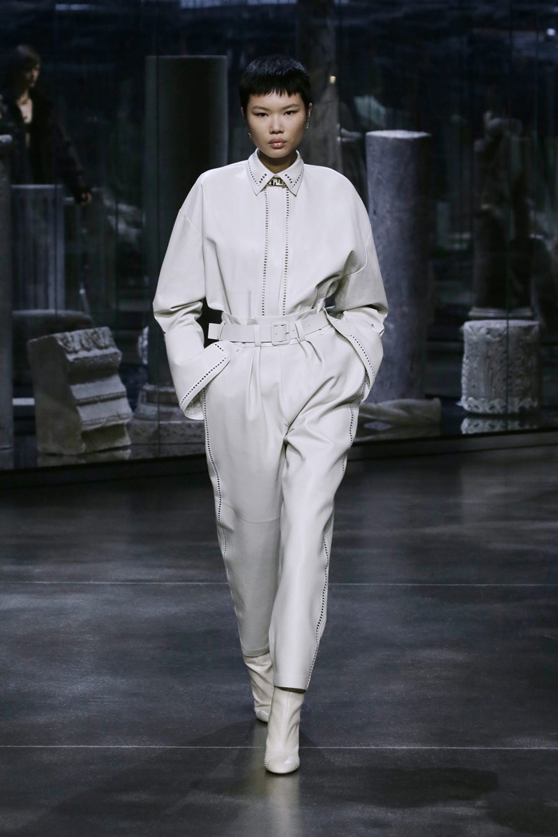 Fendi AW21: Η πρώτη ready-to-wear συλλογή του Kim Jones είναι γεγονός - εικόνα 5