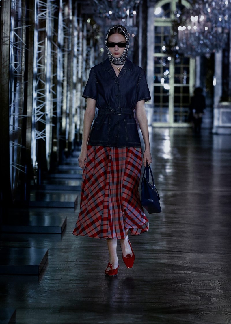 Paris Fashion Week: Το AW21 show του οίκου Dior ήταν όλα τα παραμύθια μαζί - εικόνα 12