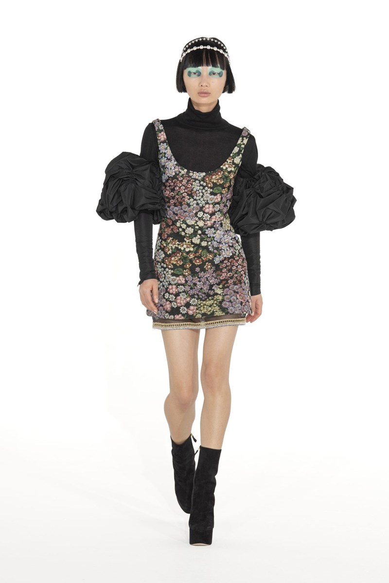 Αυτά είναι τα ωραιότερα looks (μέχρι στιγμής!) από την Εβδομάδα Μόδας του Παρισιού - εικόνα 15