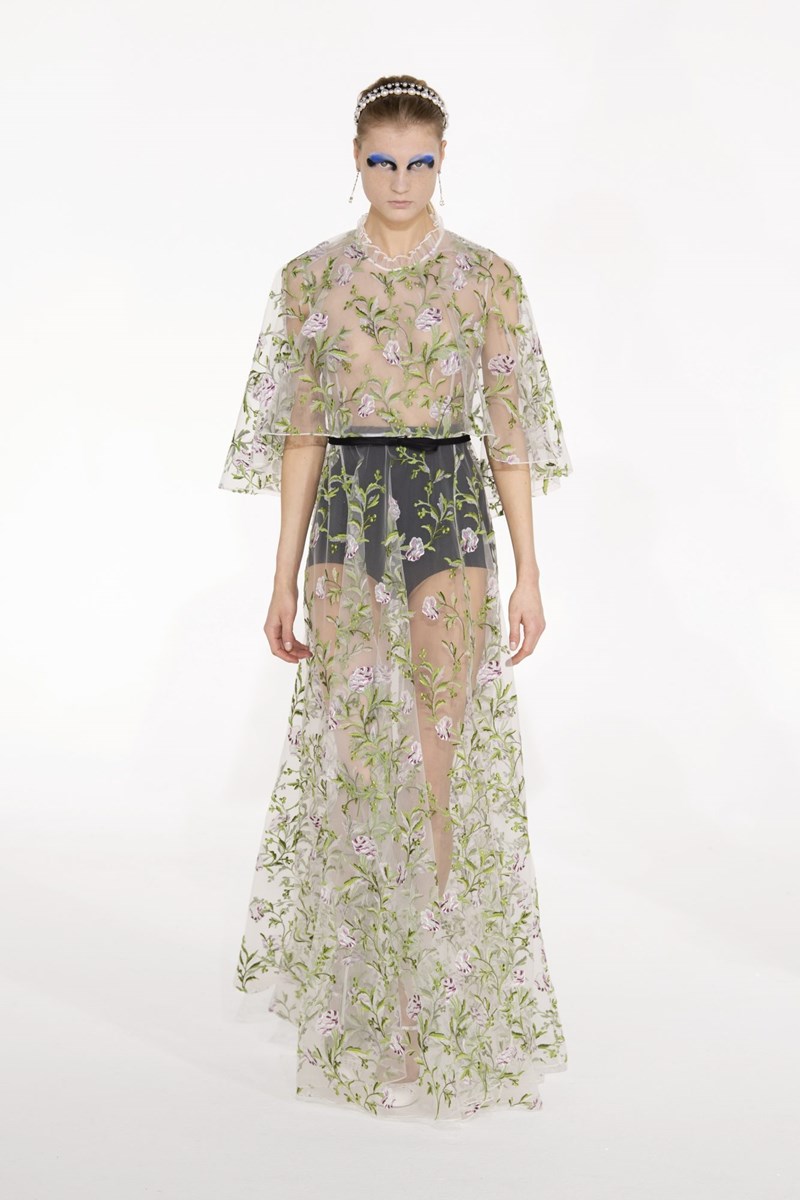 Αυτά είναι τα ωραιότερα looks (μέχρι στιγμής!) από την Εβδομάδα Μόδας του Παρισιού - εικόνα 16