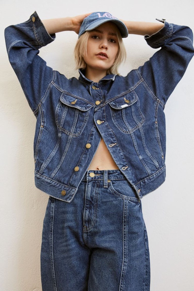 Denim Jacket: Το απόλυτο πανωφόρι της άνοιξης σε 10 υπέροχες εκδοχές για κάθε γούστο - εικόνα 4