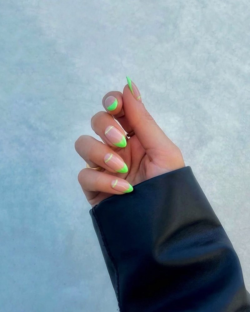 7 nail trends που μας φέρνουν πιο κοντά στο καλοκαίρι - εικόνα 3