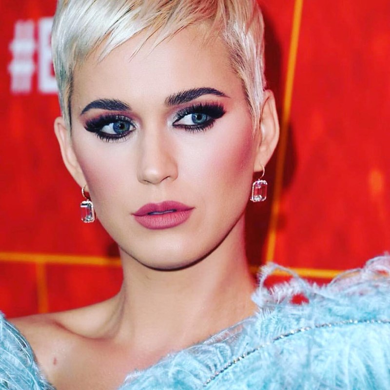 Pixie cut