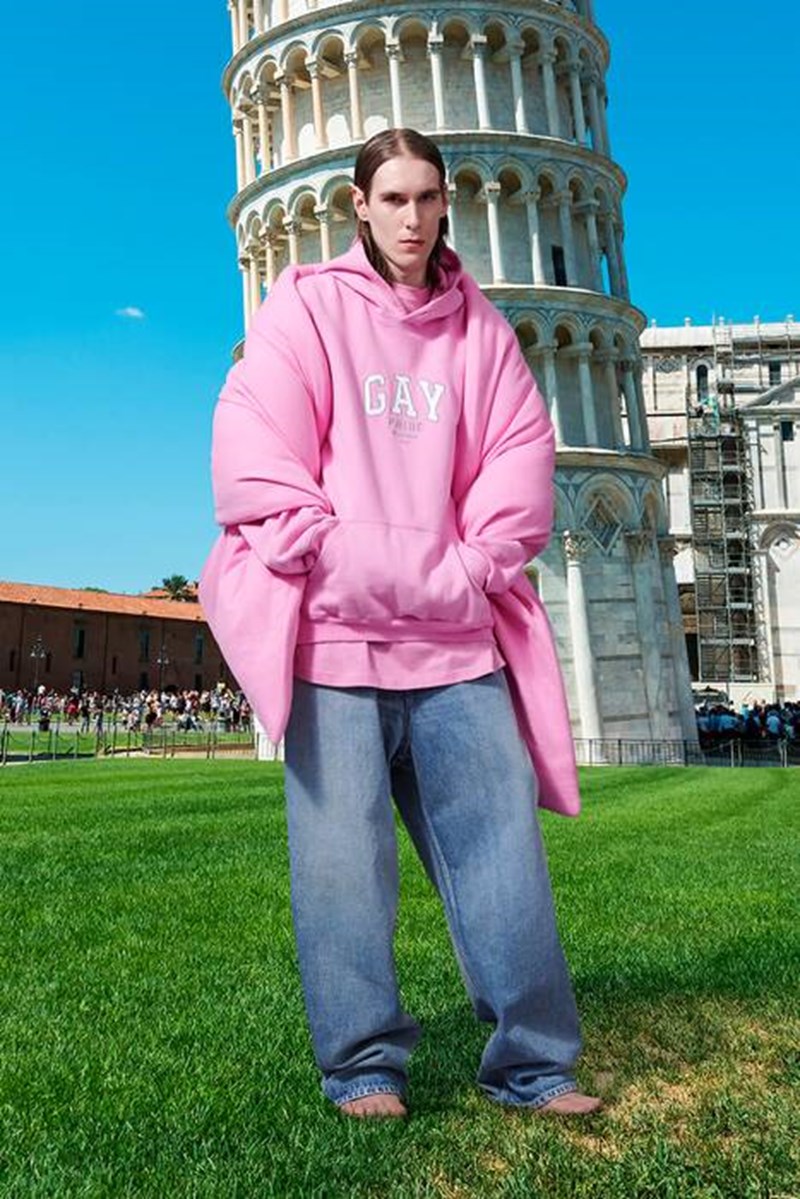 Η Pre-Fall 2021 συλλογή της Balenciaga φωτογραφίζεται με φόντο τα πιο δημοφιλή αξιοθέατα του κόσμου (ανάμεσά τους κι η Ακρόπολη) - εικόνα 9
