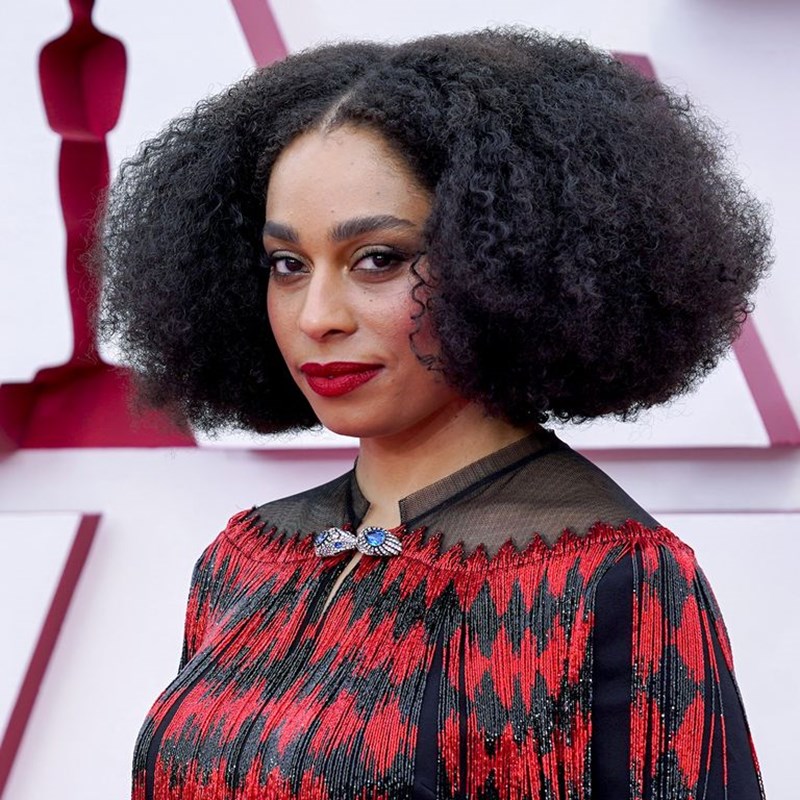 Oscars 2021: Τα beauty looks που ξεχωρίσαμε - εικόνα 8