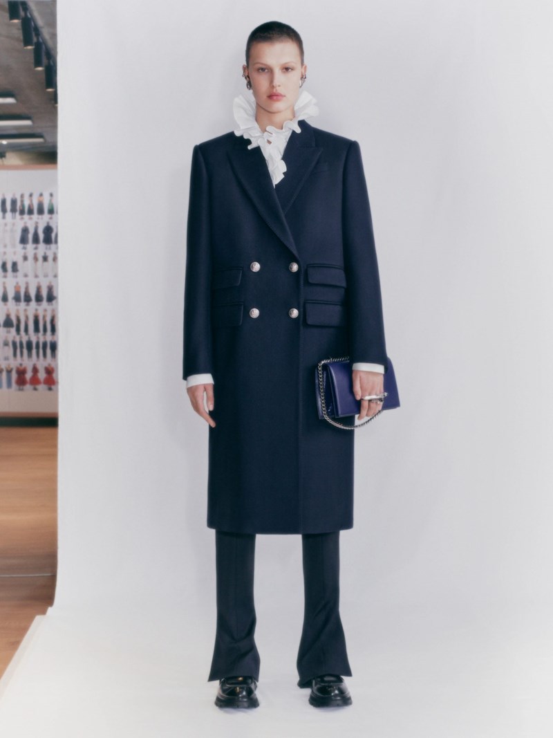 Ο Alexander McQueen μας υπόσχεται μια σεζόν γεμάτη ζωηρά χρώματα και δυναμισμό - εικόνα 20