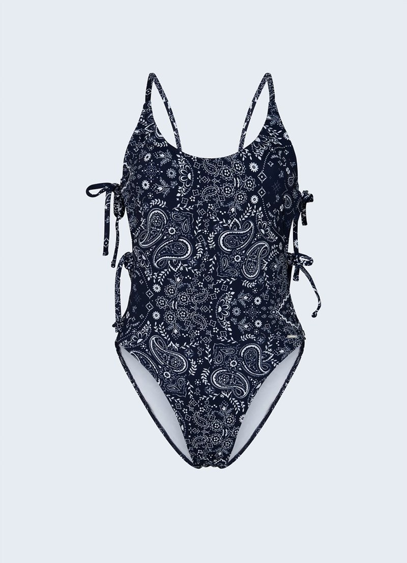 Τα fashion buys της εβδομάδας φωνάζουν «διακοπές». 20 κομμάτια που σίγουρα χρειάζεται και η δική σου ντουλάπα - εικόνα 17