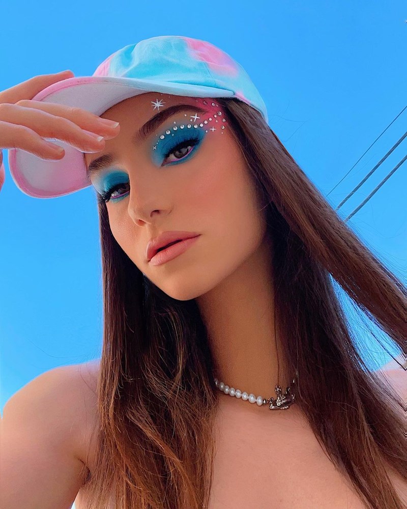 eyelooks 