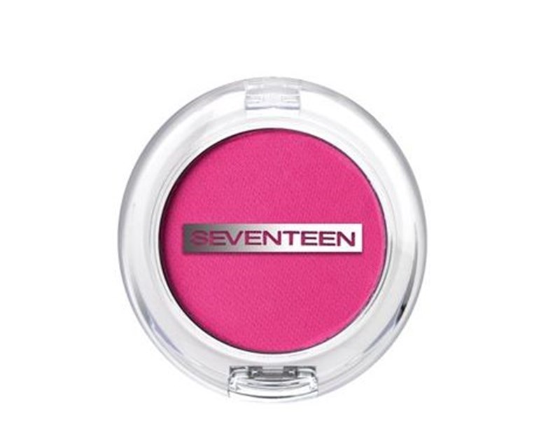 Αυτή η απόχρωση είναι η πιο cool προσθήκη στο μακιγιάζ και σίγουρα θα απογειώσει όλα τα look σου - εικόνα 4