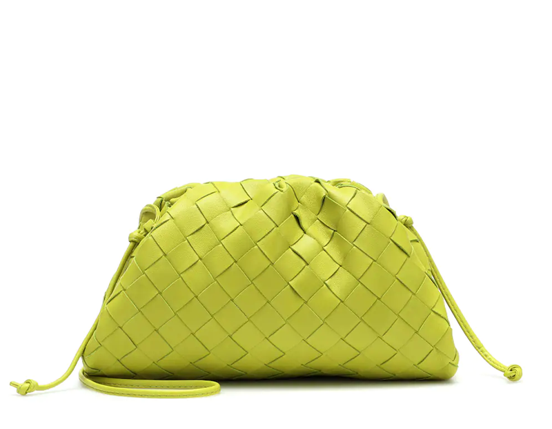 Οι mini bags που θα κρατάμε όχι μόνο στις διακοπές, αλλά ολόκληρη τη χρονιά - εικόνα 4