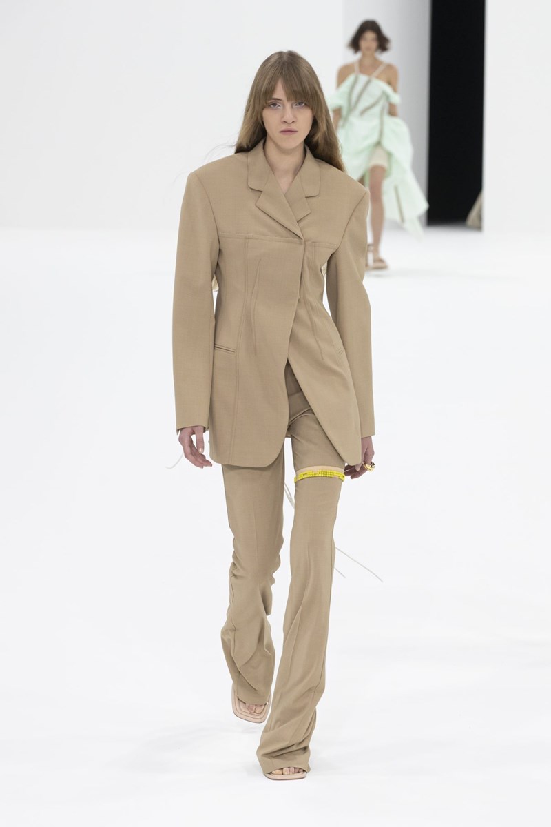 Sportmax Spring/Summer 2022: Μια συλλογή συνώνυμη της γαλήνης - εικόνα 8