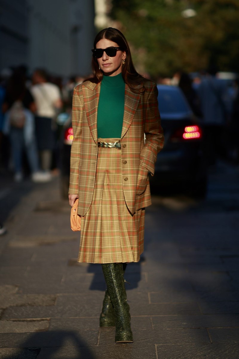 Το street style στην Εβδομάδα Μόδας του Μιλάνου είναι σκέτη έμπνευση. 6 trends και 12 outfits που θα «δανειστούμε» άμεσα - εικόνα 3
