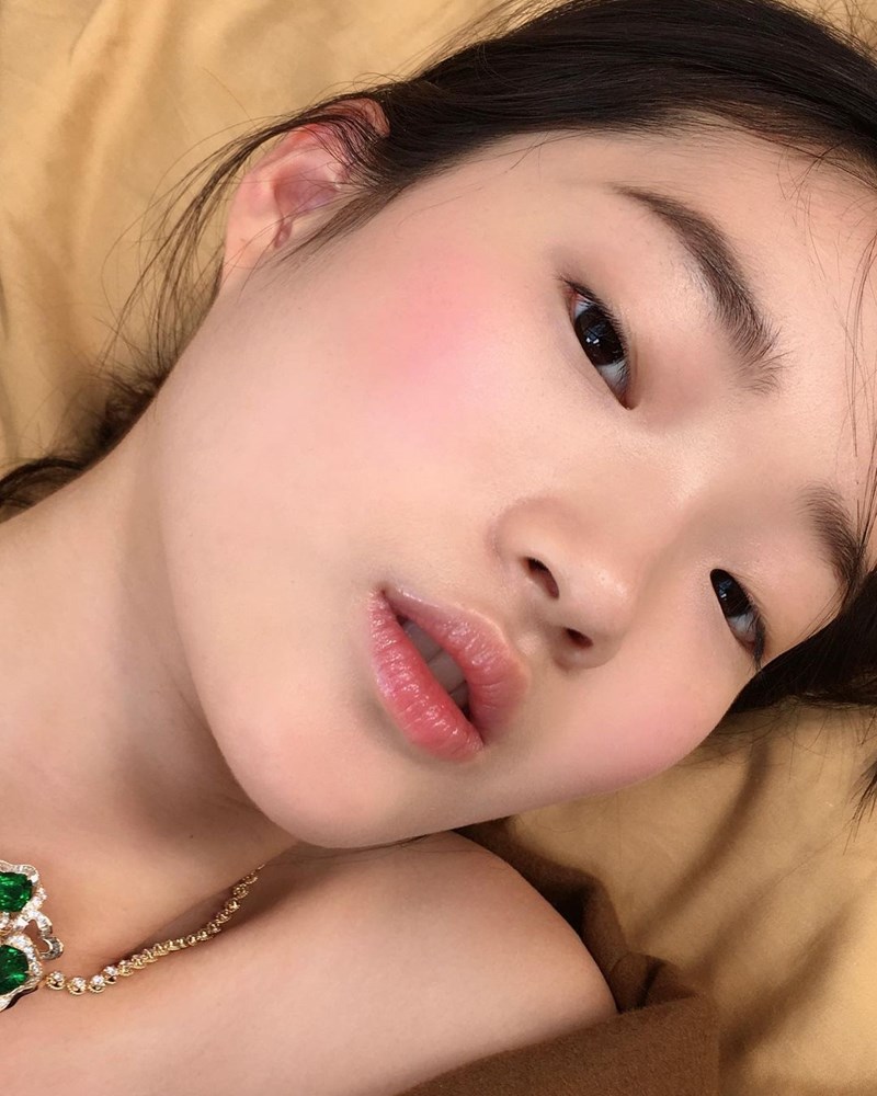 Οι vintage τάσεις που θα κάνουν δυναμικό comeback στο μακιγιάζ του χειμώνα - εικόνα 1