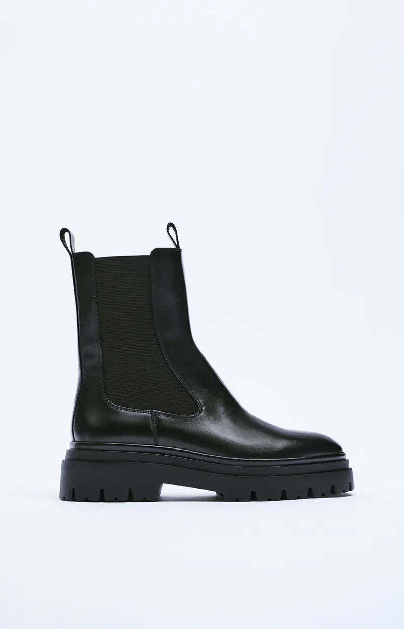 These boots are made for walking: 6 μποτάκια που δεν θα βγάλουμε από τα πόδια μας όλο τον χειμώνα - εικόνα 1