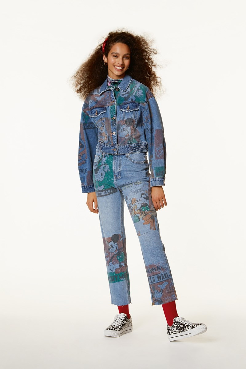 Στη συλλογή FW21 της Desigual, από το σκοτάδι...γεννιέται το χρώμα - εικόνα 5