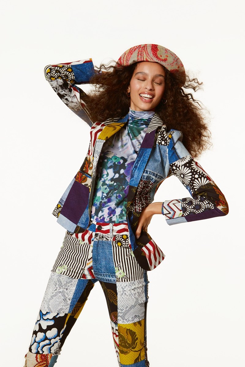 Στη συλλογή FW21 της Desigual, από το σκοτάδι...γεννιέται το χρώμα - εικόνα 6