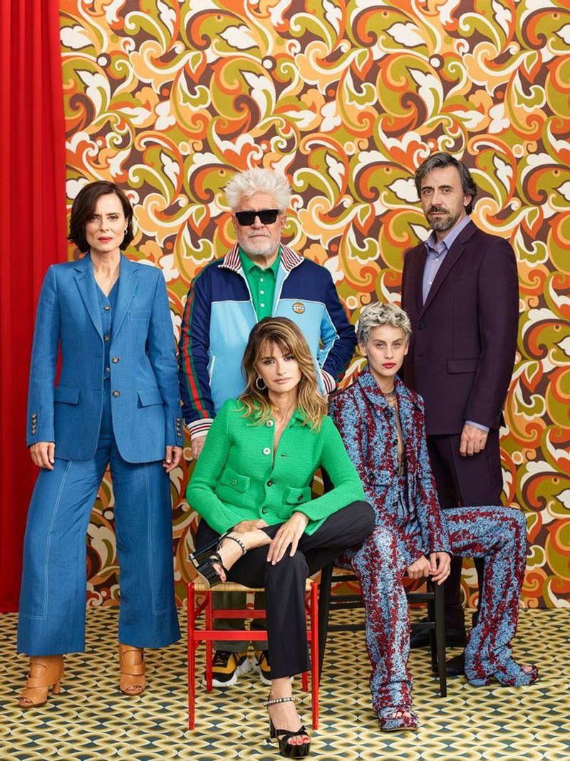 12 bold items για να ντυθείς στα χρώματα του Pedro Almodovar - εικόνα 4