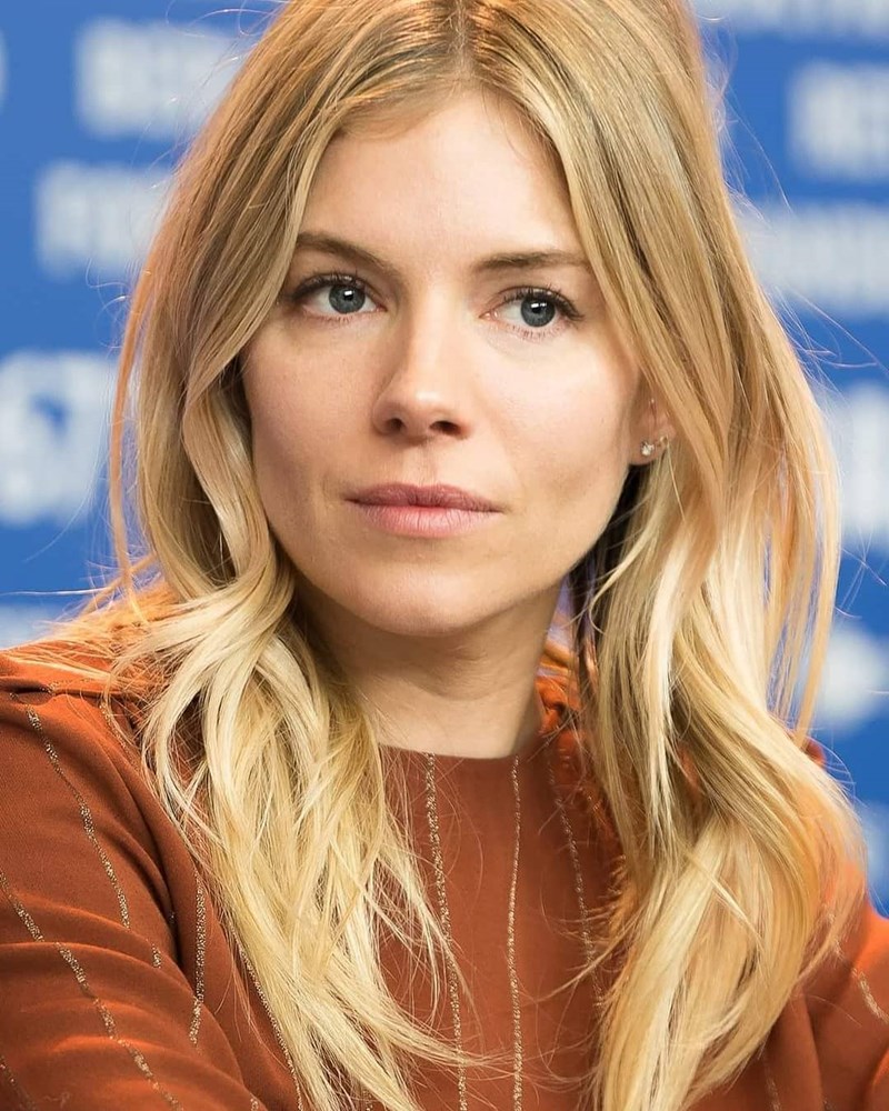 Blonde Issue: Οι ξανθές αποχρώσεις που μας κλείνουν το μάτι αυτή τη σεζόν - εικόνα 2