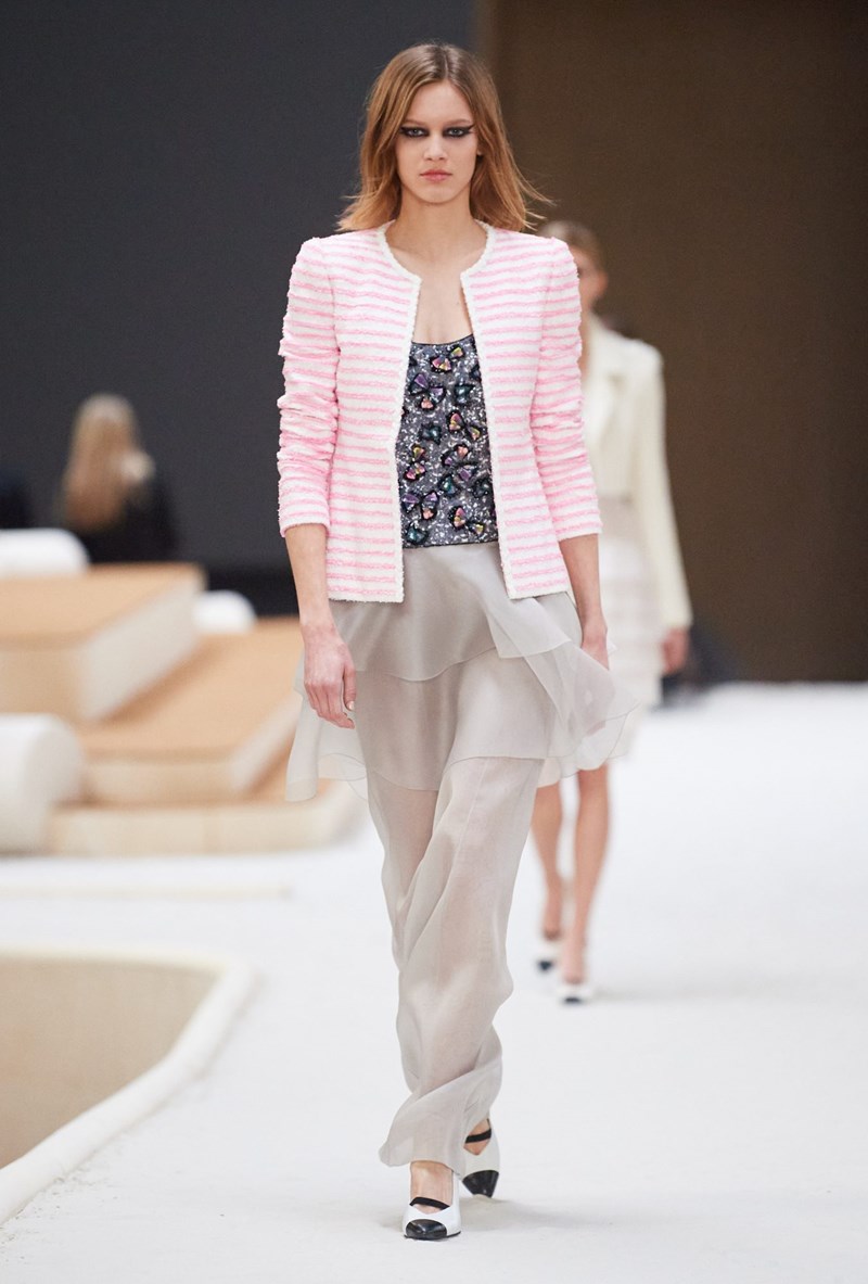 Chanel Couture SS22: Μια συλλογή υψηλής ραπτικής που τιμά την "αιθέρια ελαφρότητα" - εικόνα 9