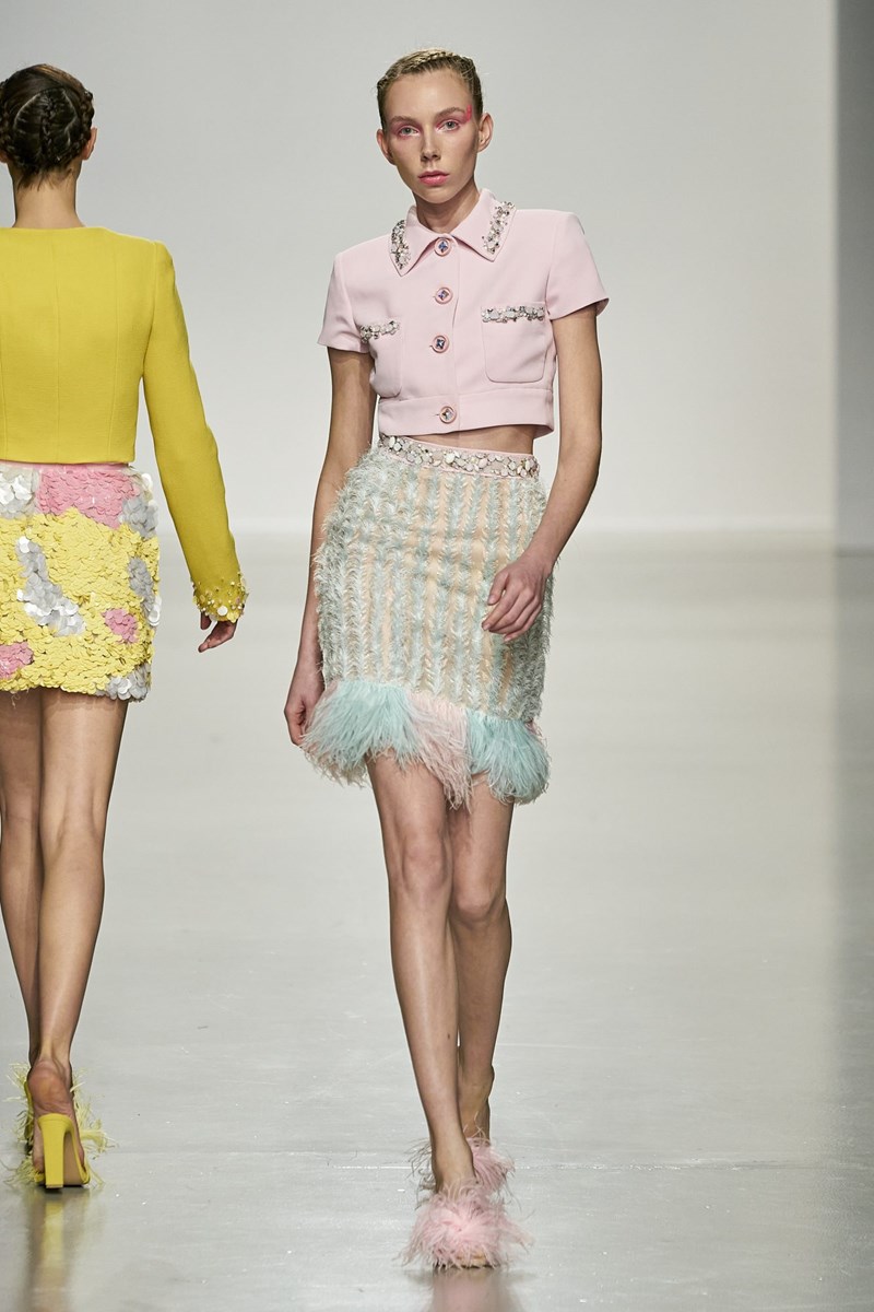 Η Couture SS22 συλλογή με την υπογραφή της Celia Kritharioti ήταν μια ωδή στην αισιοδοξία - εικόνα 6