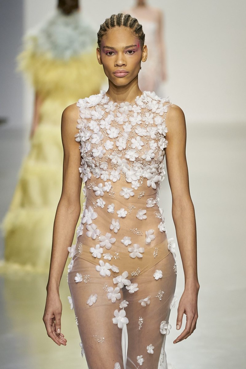 Η Couture SS22 συλλογή με την υπογραφή της Celia Kritharioti ήταν μια ωδή στην αισιοδοξία - εικόνα 11