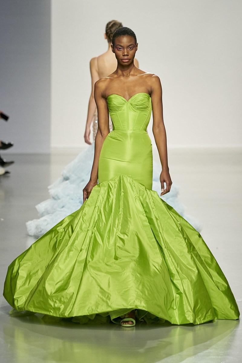 Η Couture SS22 συλλογή με την υπογραφή της Celia Kritharioti ήταν μια ωδή στην αισιοδοξία - εικόνα 4