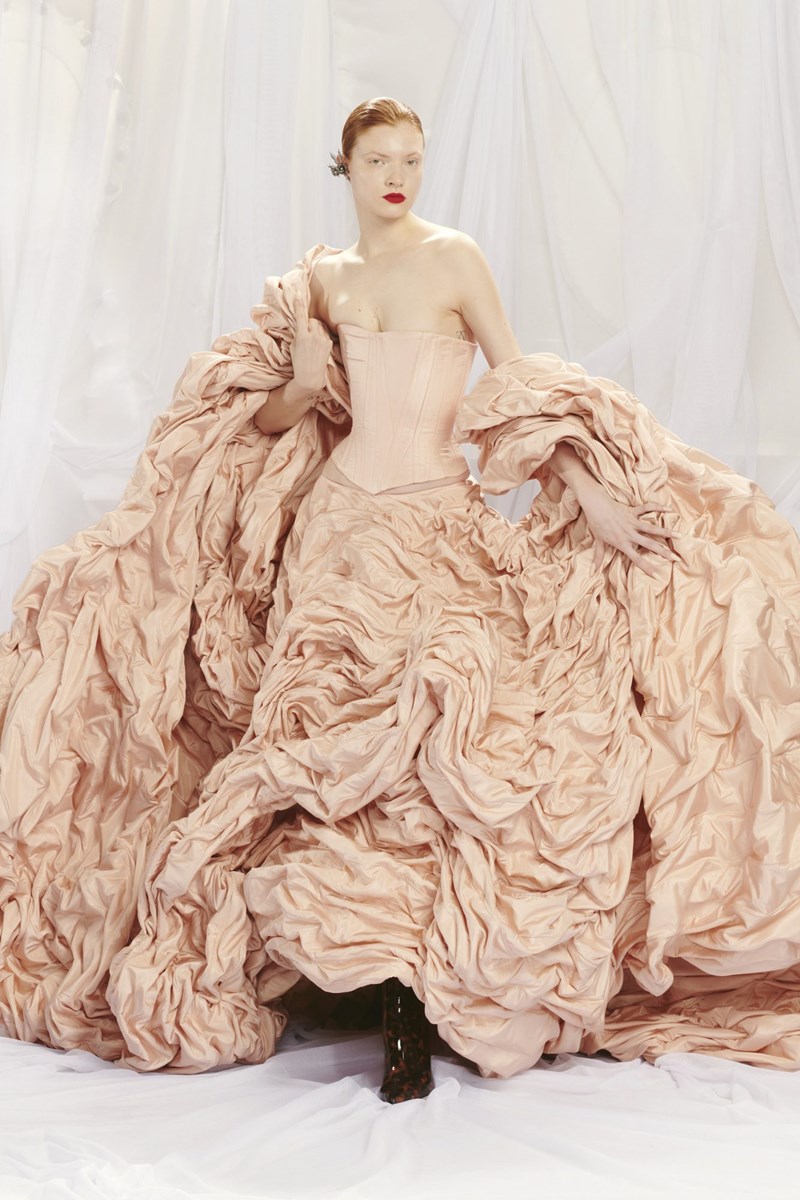 Jean Paul Gaultier x Glenn Martens: Μια συνεργασία υψηλής ραπτικής με μεγάλο ενδιαφέρον - εικόνα 1