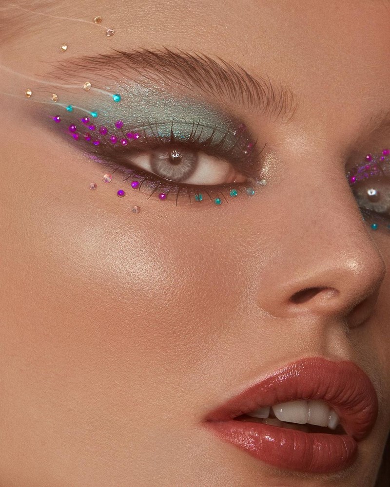 Chystal eyes